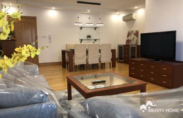 Windsor Court serviced apartment in hongqiao